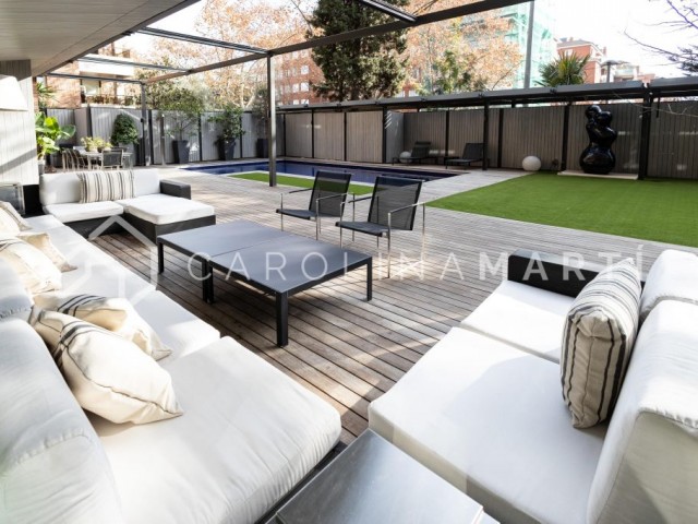 Luxury apartment with swimming pool and garden in the Zona Alta of Barcelona