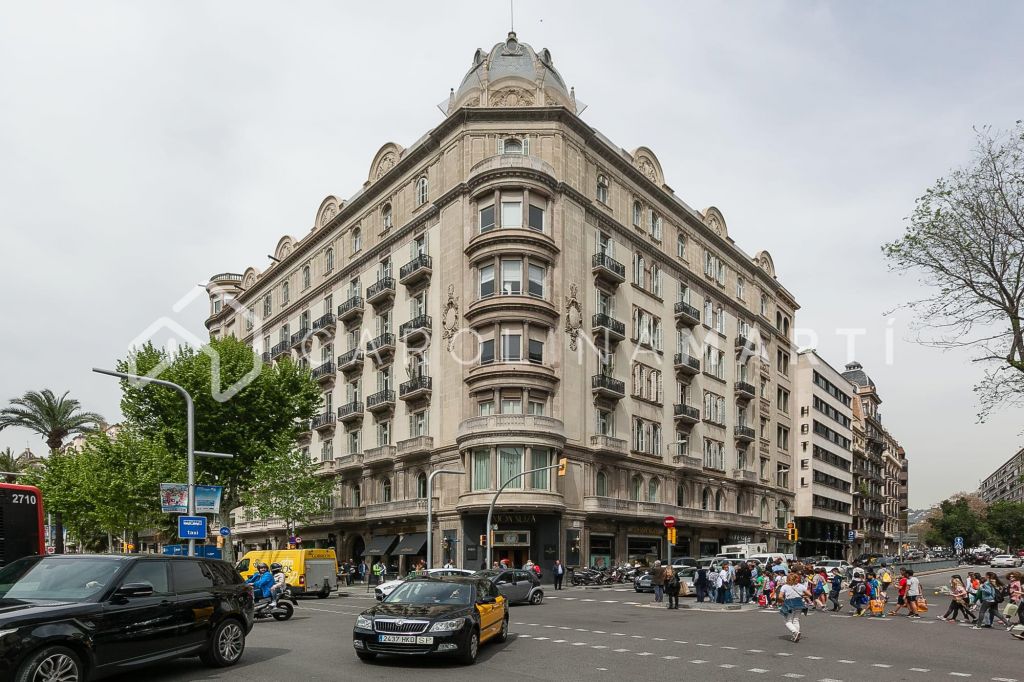Office with concierge for rent, in La Dreta de l'Eixample, Barcelona