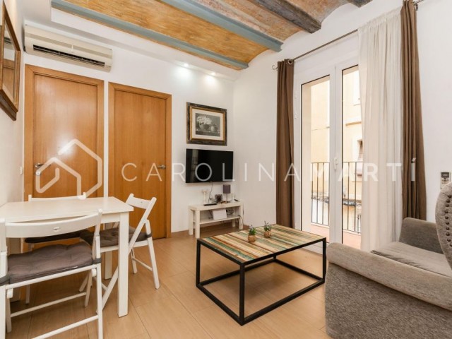 Apartment with terrace for rent in La Barceloneta, Barcelona