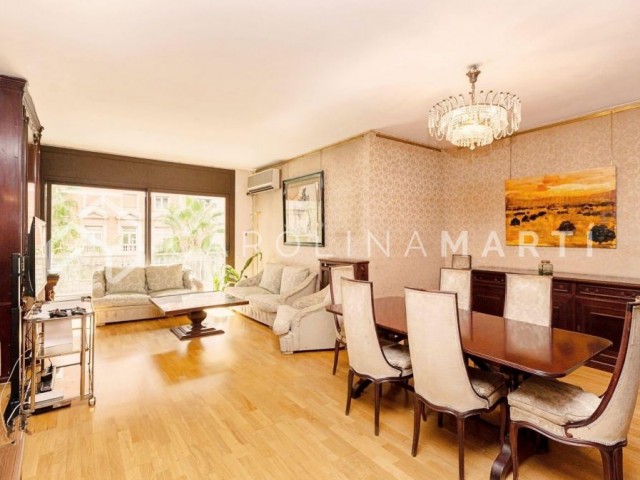 Apartment with fireplace for sale in Galvany, Barcelona